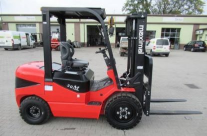 Picture of FORKLIFT 3 TON WITH 3 STAGE MAST,ISUZU C240 DIESEL ENGINE MODEL:FD30T-M (2023),MAXIMAL CHINA